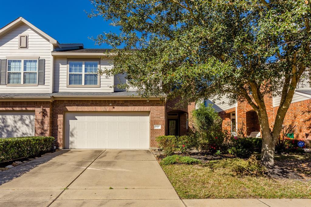 5327 Summit Hollow Drive - Photo 1