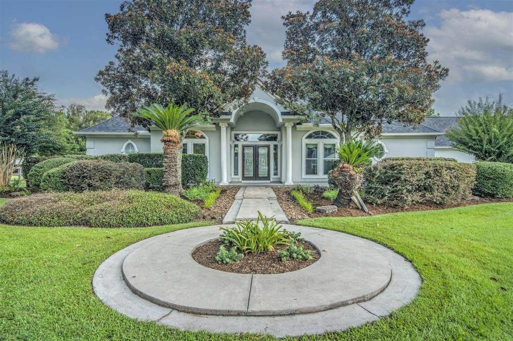 23115 Pampas Street - Photo 1