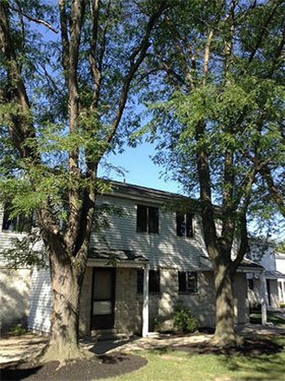 1606 Dickinson Street - Photo 1