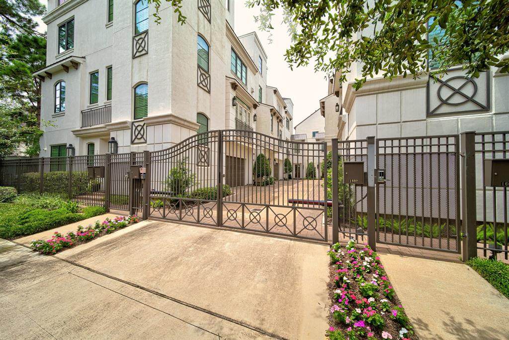 1608 Nevada Street - Photo 1