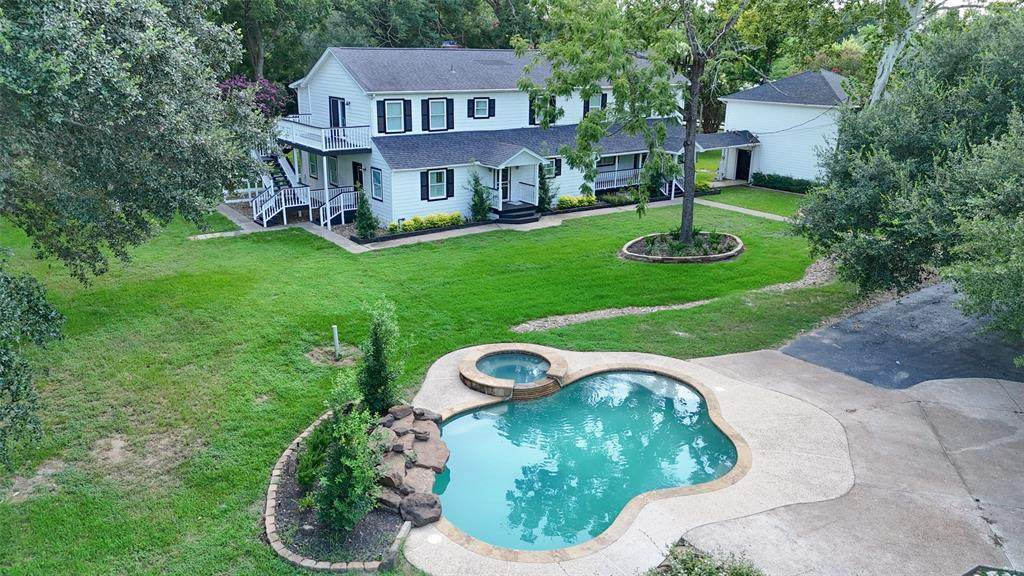 22022 Loblolly Drive - Photo 1