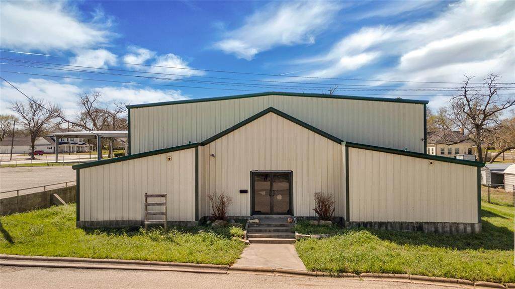 105 Echols Street - Photo 1