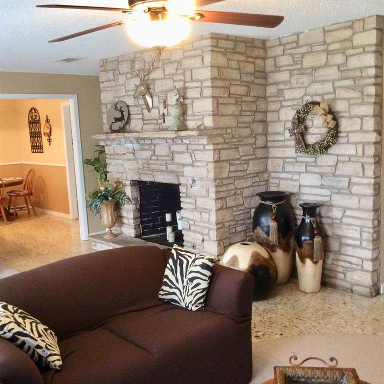 1312 Avenue M - Photo 1