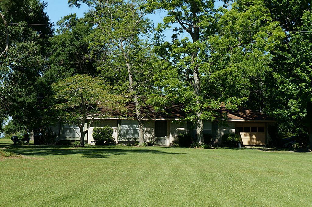 3906 B S Main - Photo 1