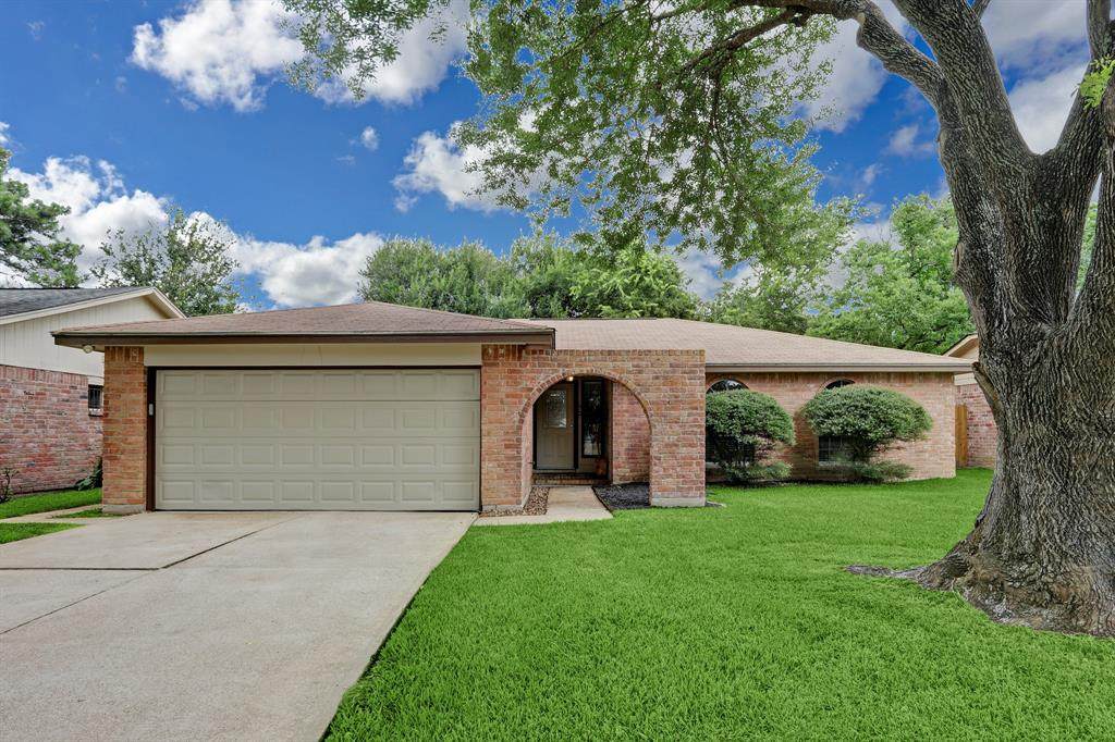 8502 Snowbank Drive - Photo 1