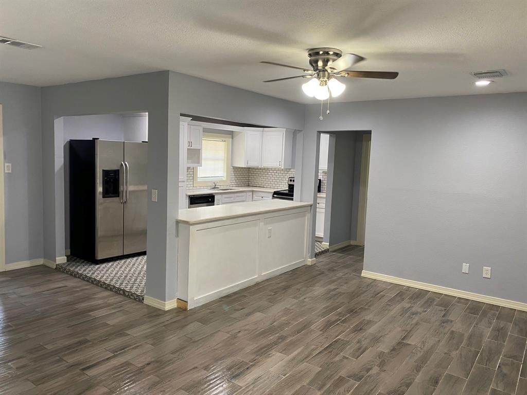 9243 Woodlyn Road - Photo 1