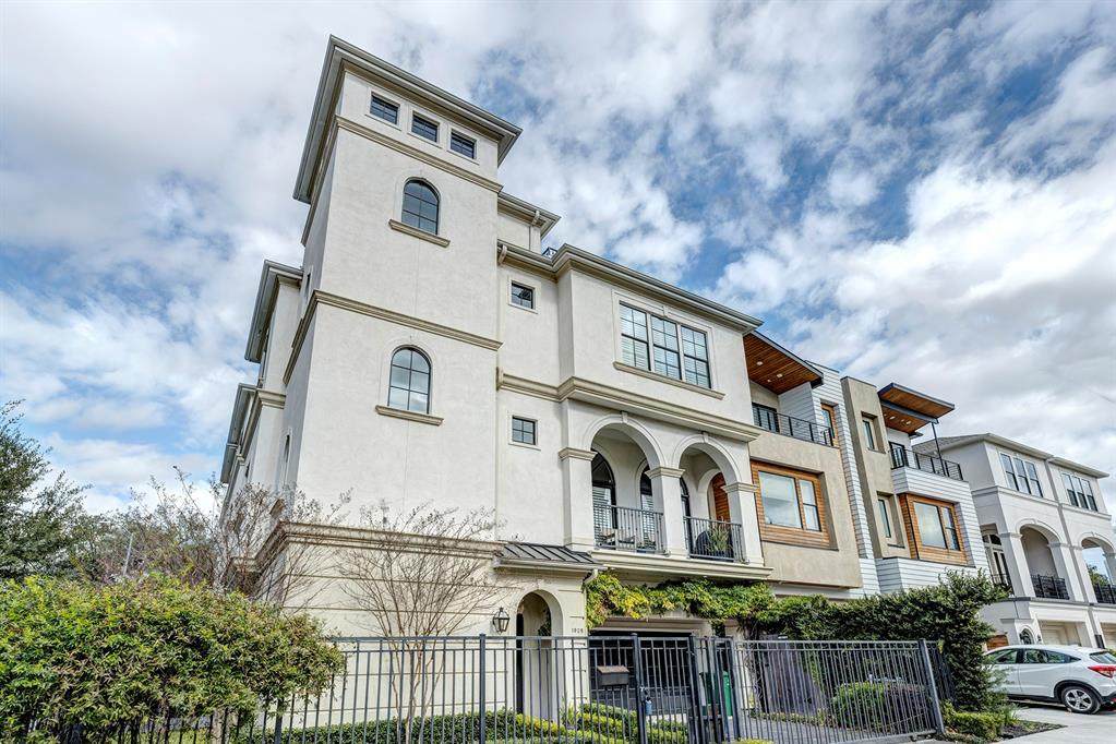 1925 Converse Street - Photo 1