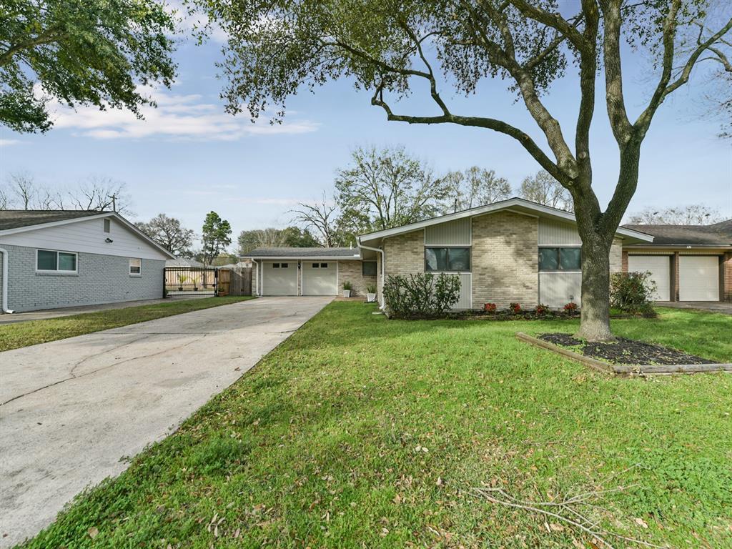 2215 Haverhill Drive - Photo 1