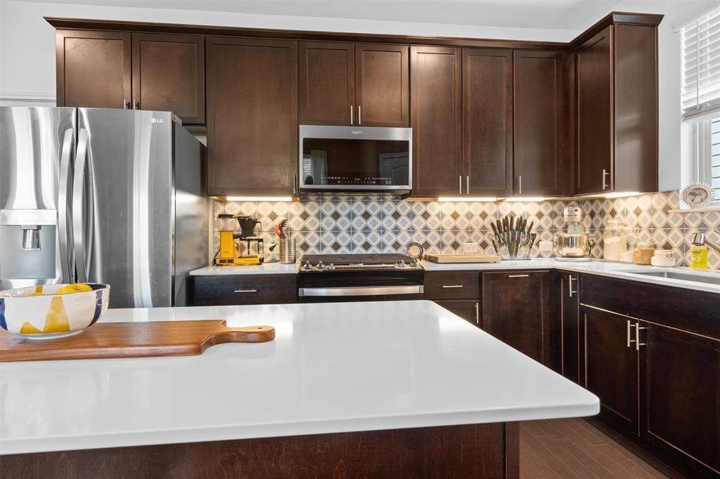 6809 Ellsworth Walk - Photo 1