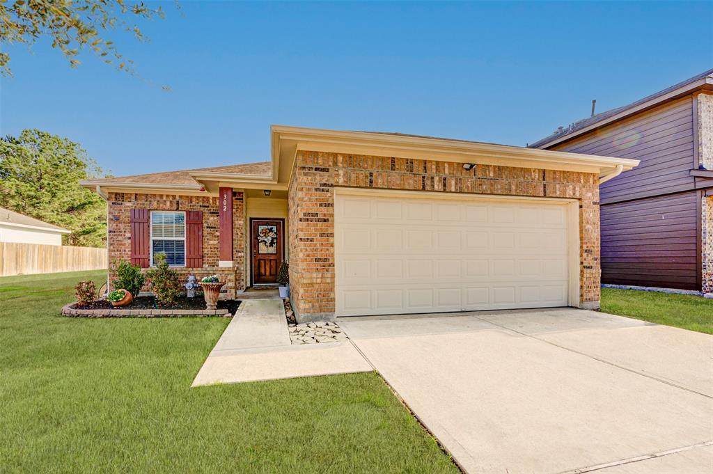 302 Pequin Road - Photo 1
