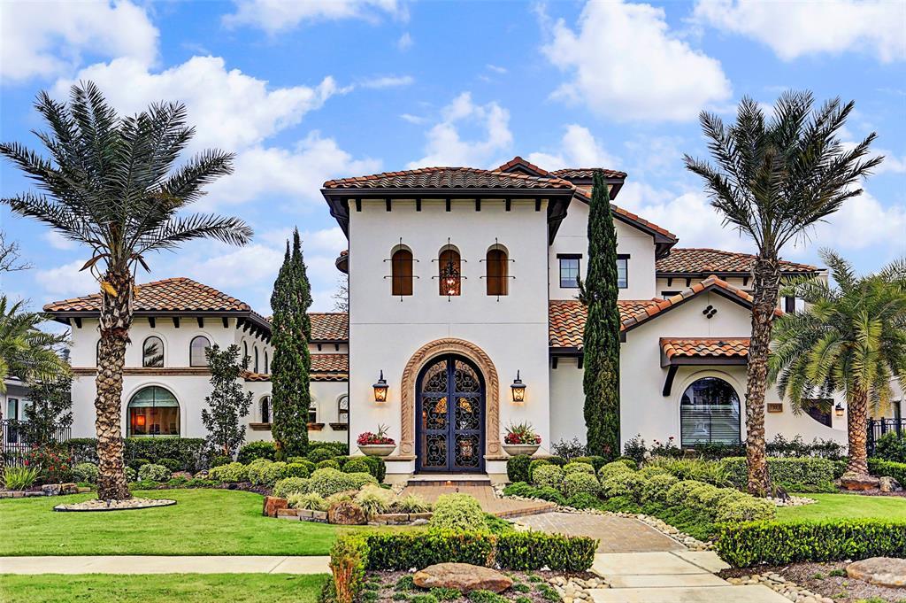 35 Enclave Manor - Photo 1