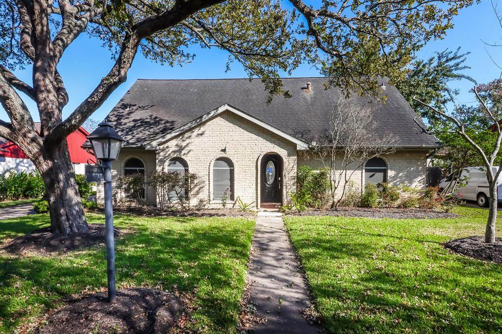 12030 Meadowhollow Drive - Photo 1