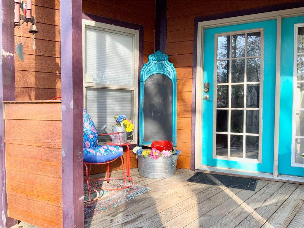 98 County Road 48821 - Photo 1