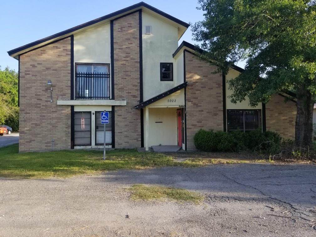5922 Broadway Street - Photo 1
