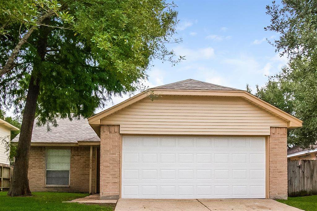 15238 Bedford Glen Drive - Photo 1