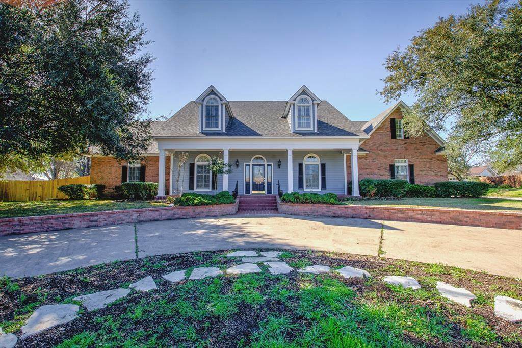 809 Spinn Street - Photo 1