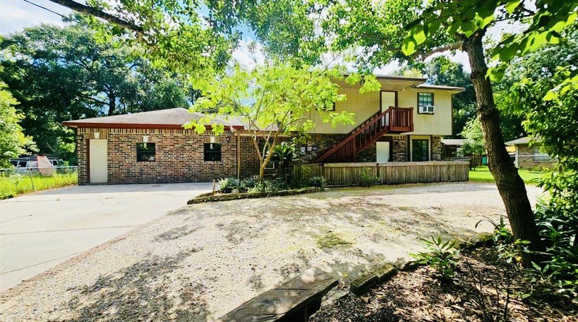19639 Maple Lane - Photo 1