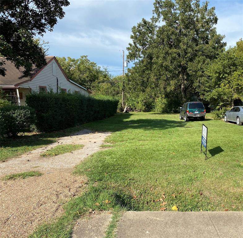 9521 Rhode Island Street - Photo 1