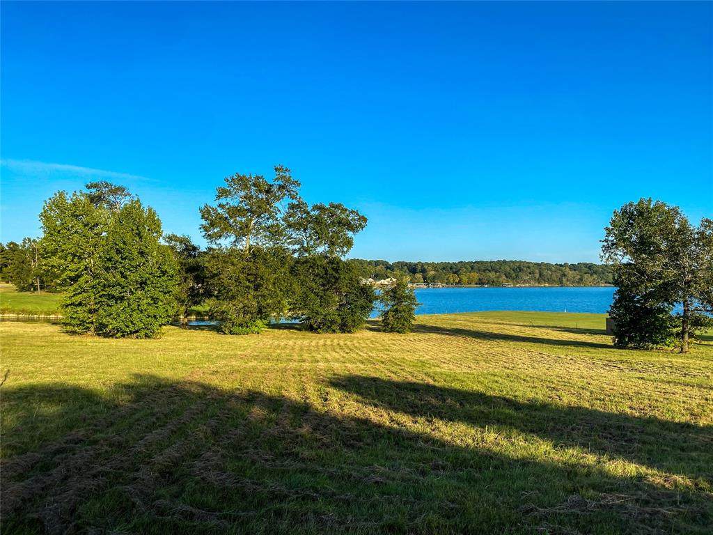 255 Peninsula Dr Drive - Photo 1