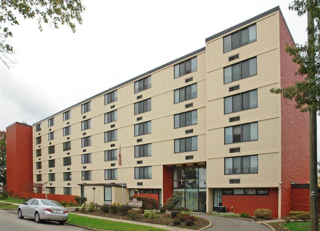715 Randolph St - Photo 1