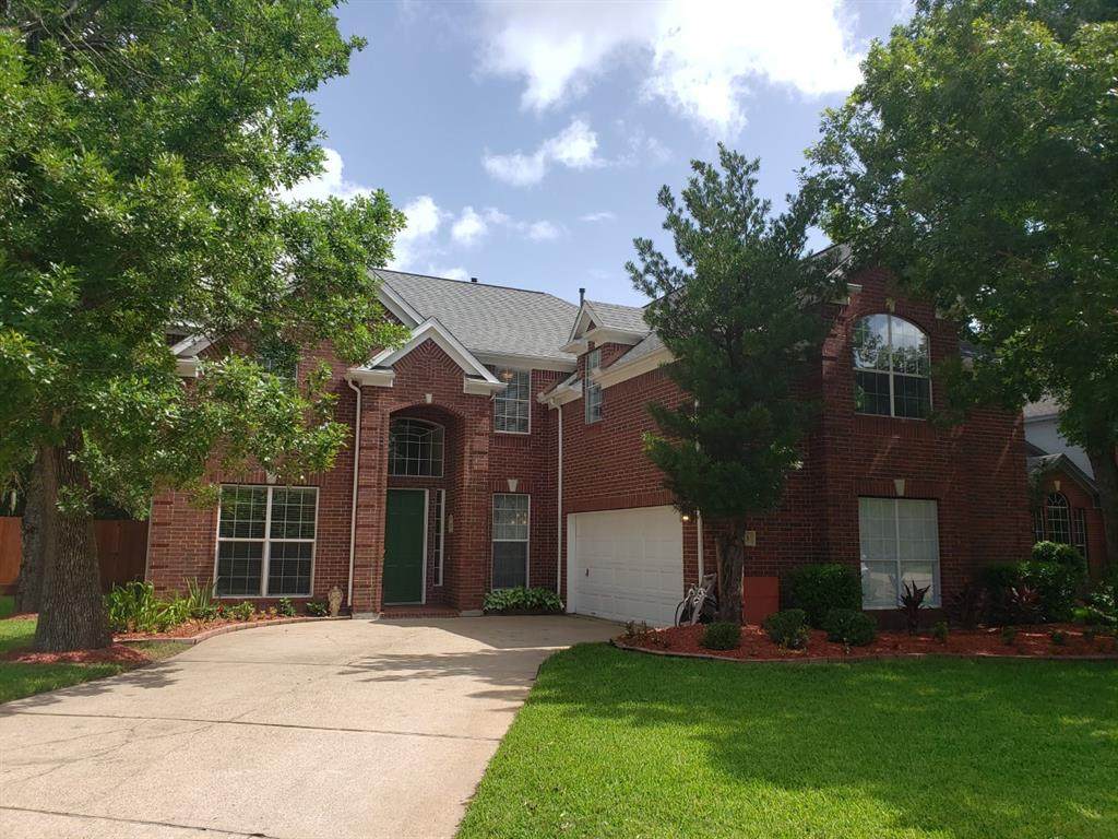 323 Rosemary Lane - Photo 1
