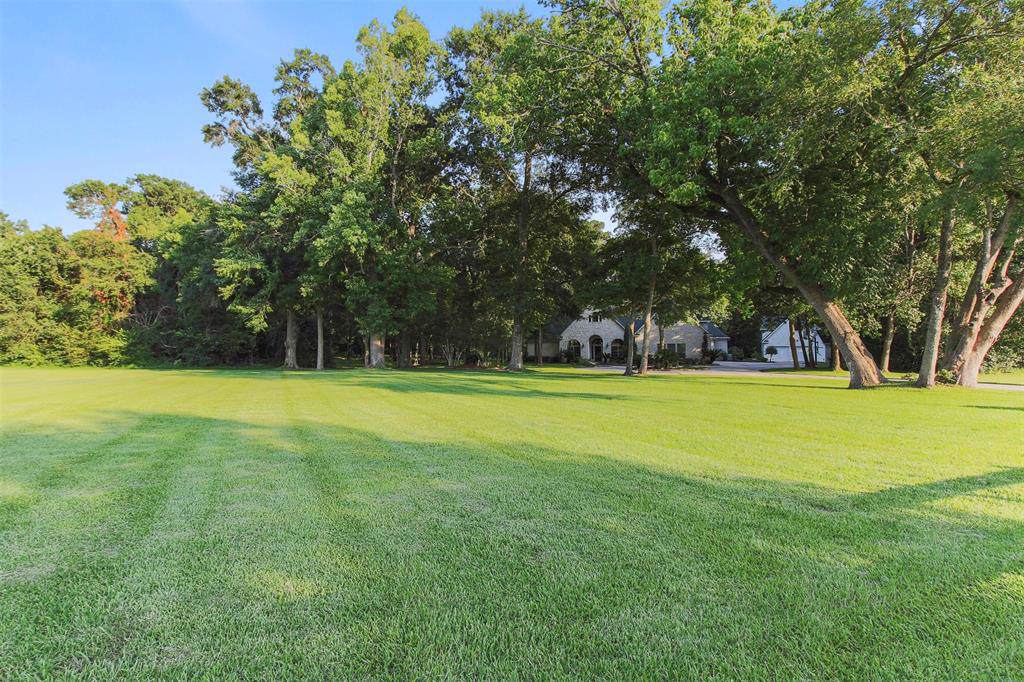 9546 Lake Conroe Drive - Photo 1