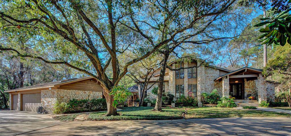 210 Stanley Court - Photo 1