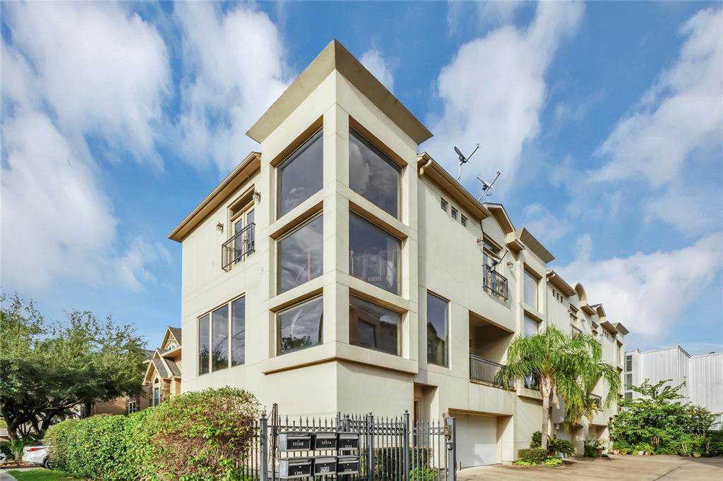 1214 Birdsall Street - Photo 1