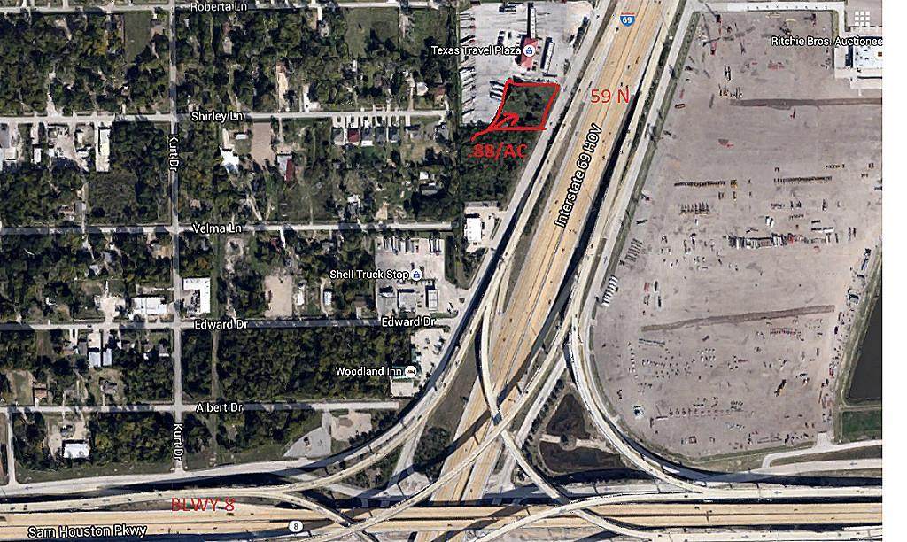 0 Eastex Freeway - Photo 1