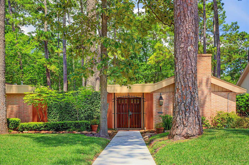 515 Briarpark Drive - Photo 1