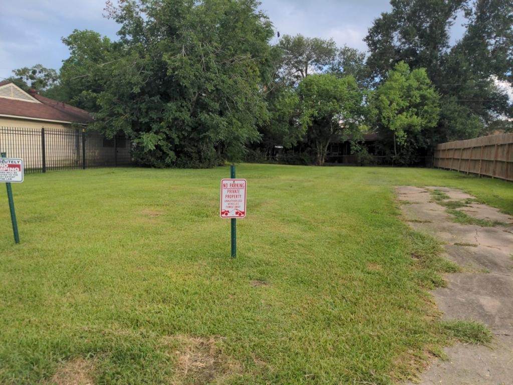 5774 Belneath Street - Photo 1