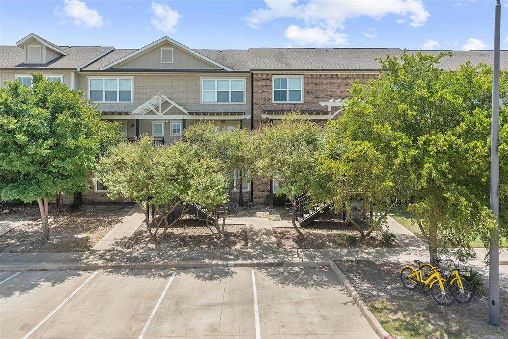 1725 Harvey Mitchell Parkway - Photo 1