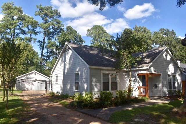 1586 Sue Barnett Drive - Photo 1