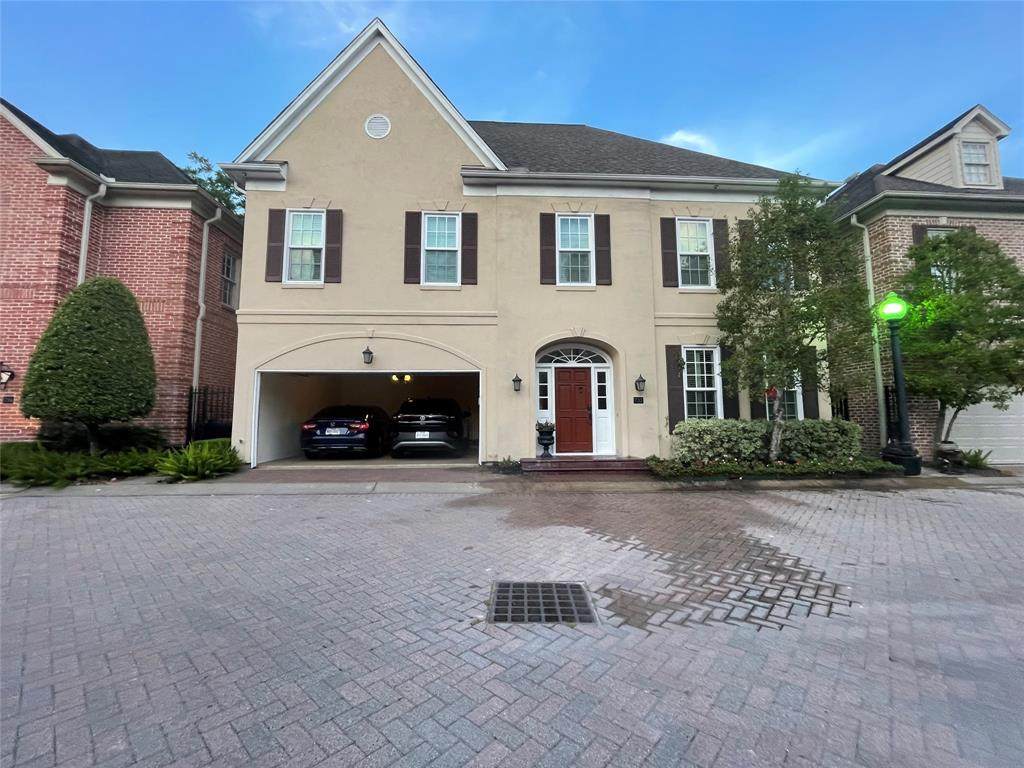 732 Highgrove Park - Photo 1