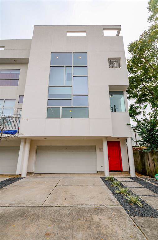 2412 Radcliffe Street - Photo 1