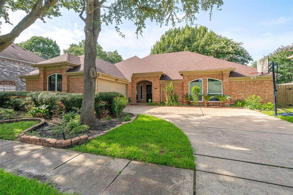 14122 Woodville Gardens Drive - Photo 1