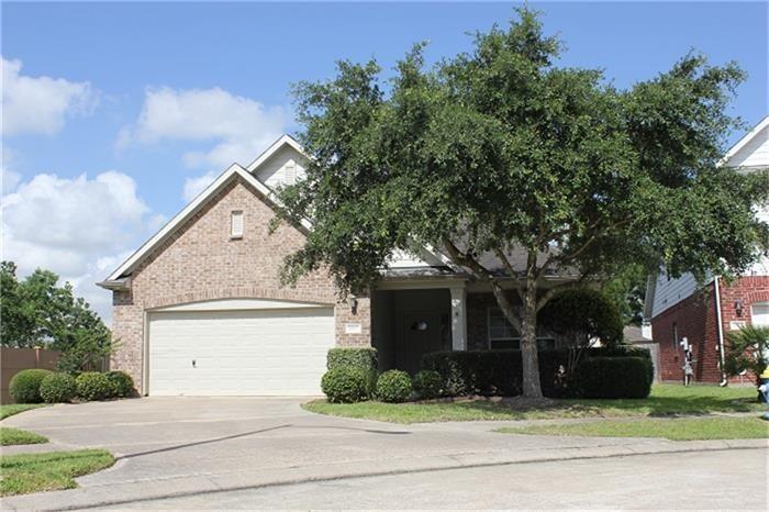 4903 Trailing Clover Court - Photo 1
