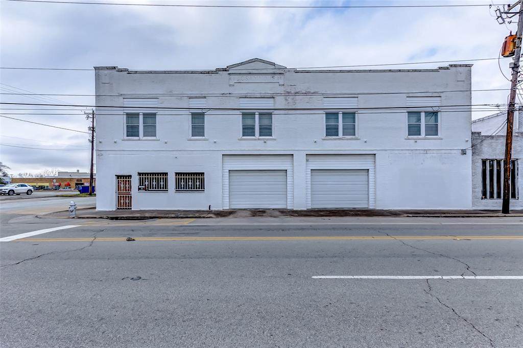 101 Main Street - Photo 1