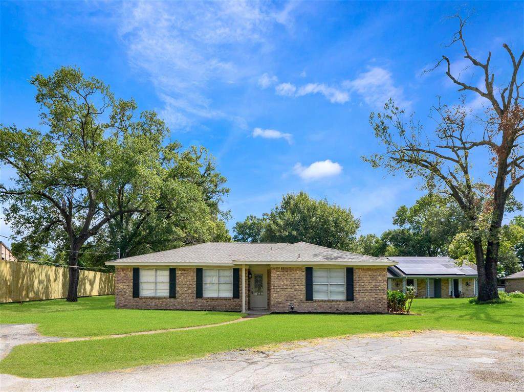 15655 Brentwood Street - Photo 1
