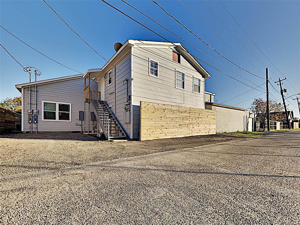 2620 Delafield Street - Photo 1