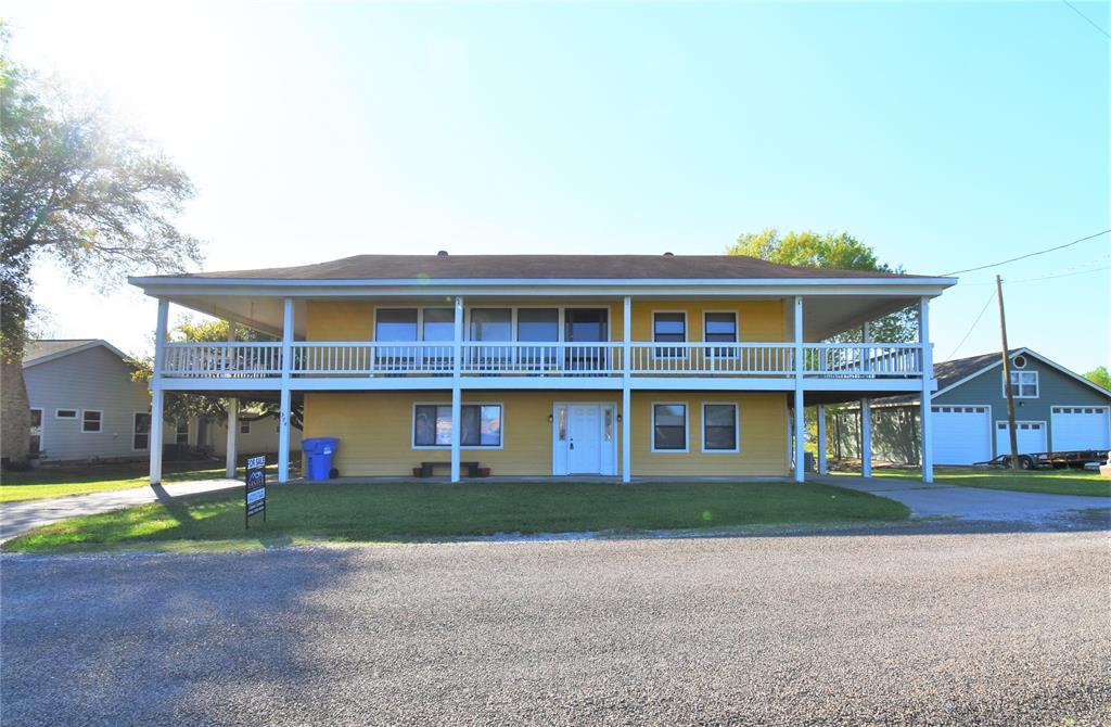 374 Harbor View Drive - Photo 1