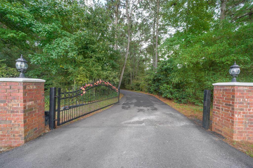 15023 Old Conroe Road - Photo 1