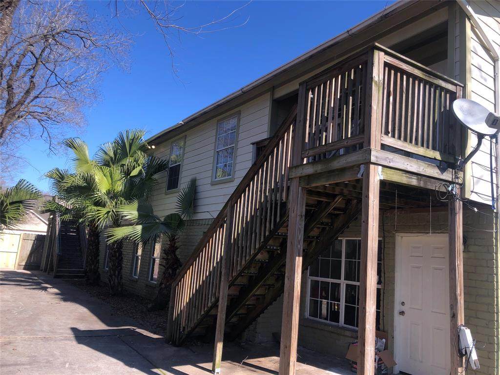 10235 Algiers Road - Photo 1