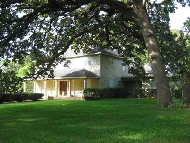 141 Grace Street - Photo 1