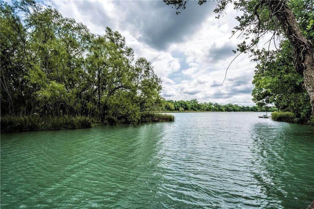 125 Flamingo Bay Drive - Photo 1