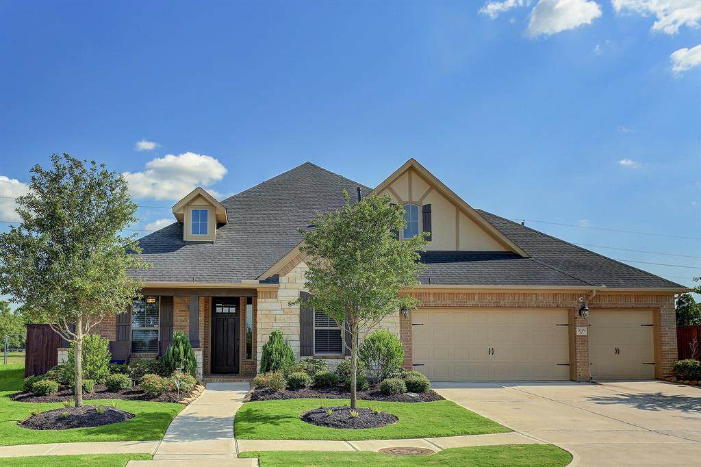 7019 Champion Trail - Photo 1