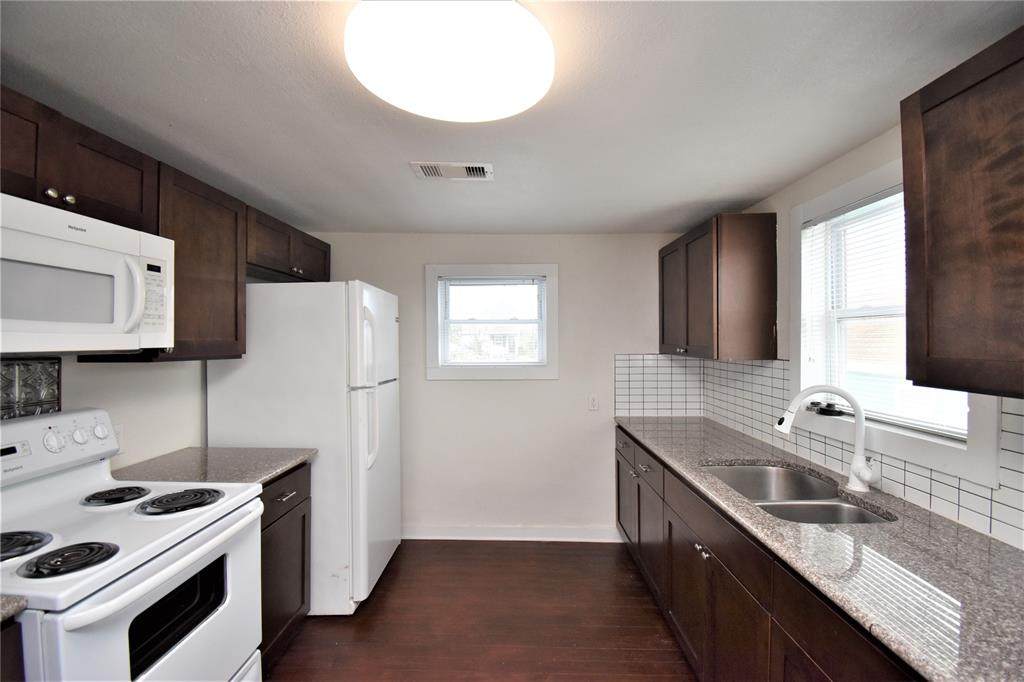 5012 Ave K Rear Alley - Photo 1