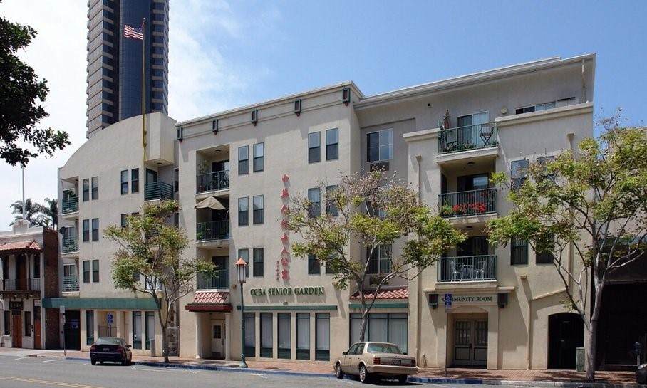 428 Third Avenue - Photo 1