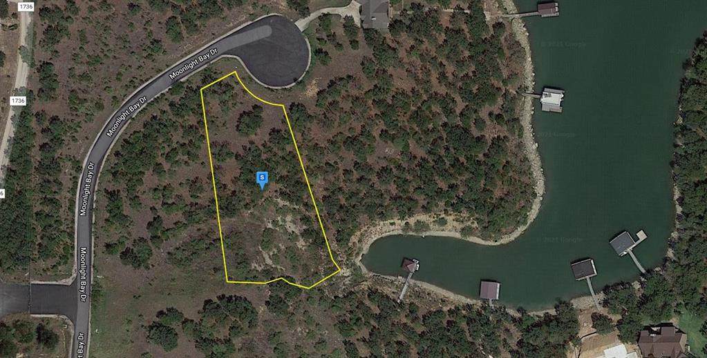 000 Moonlight Bay Drive - Photo 1