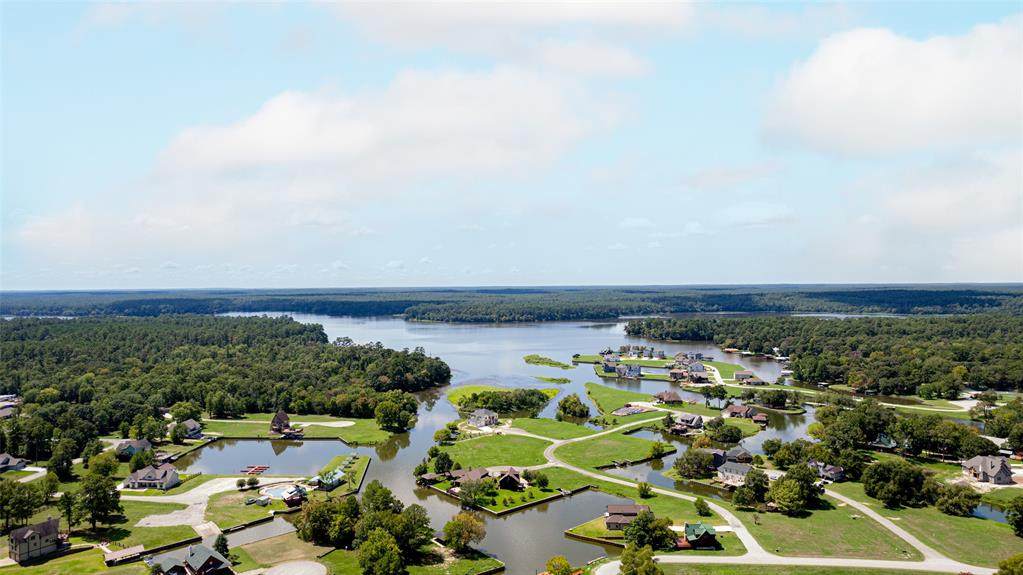 106 Wildwood Lake Drive - Photo 1